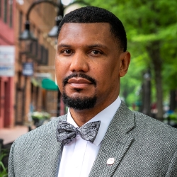 TarronRichardson_Headshot-1 square TarronRichardson_Headshot-1 square