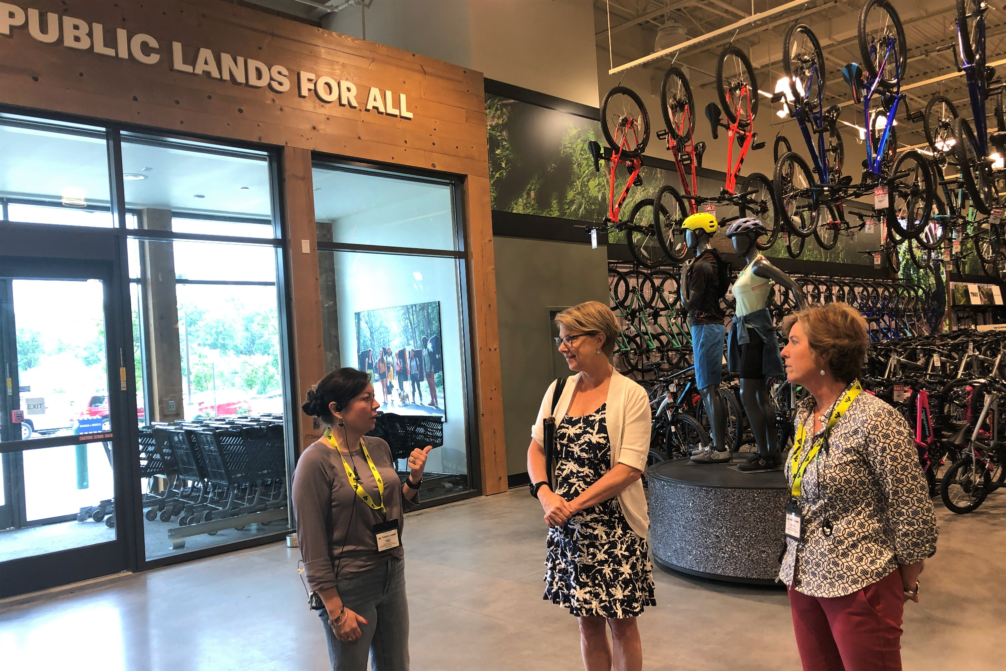 GM Meg Hester (left) with Chamber President Elizabeth Cromwell and ASM Barrie Holt