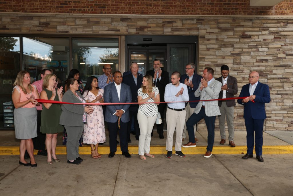 Clarion Hotel Ribbon Cutting July 2022 (5)