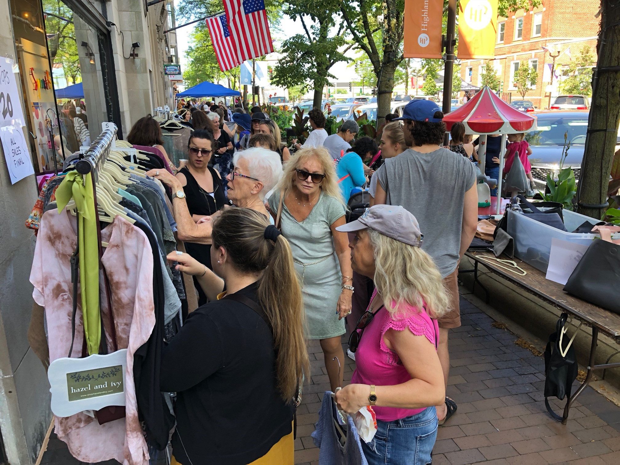 Sidewalk Sale Highland Park Chamber of Commerce