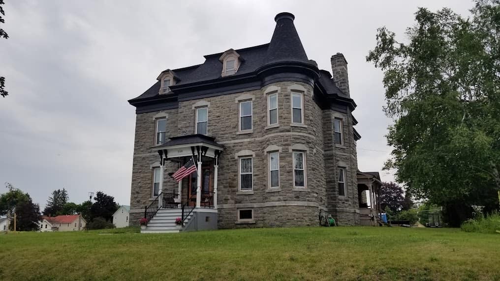 claire-house-haunted-bed-breakfast-ogdensburg-ny1
