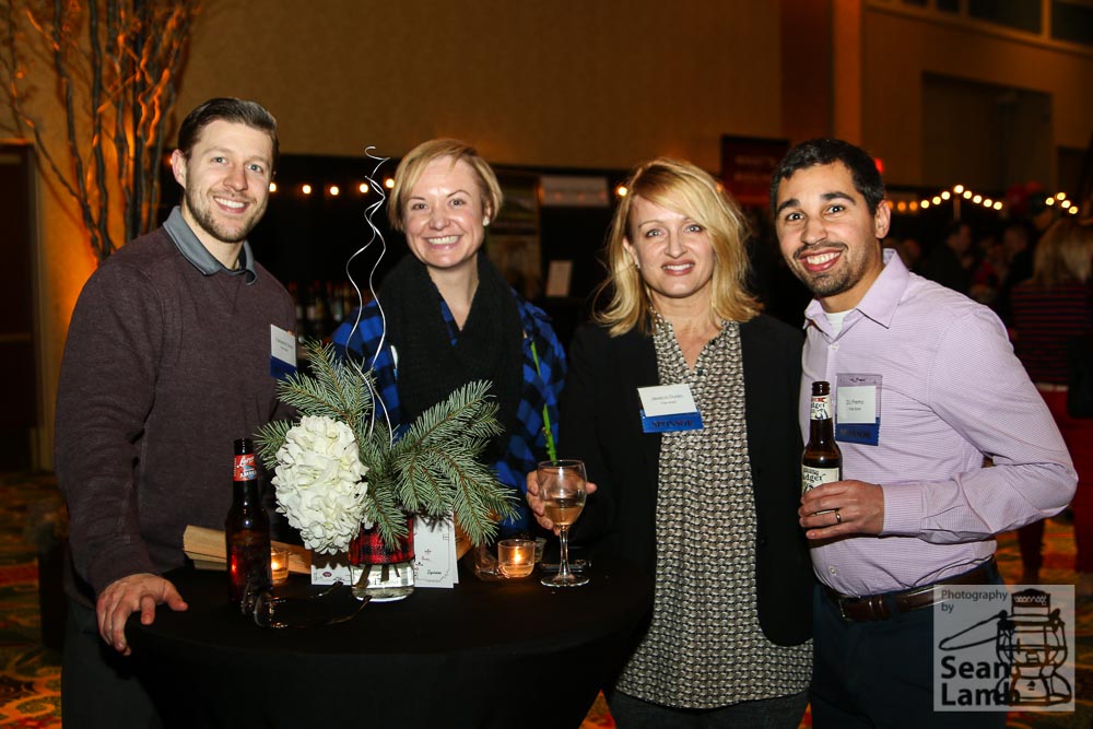2019SipSampleSocialize-9 2019SipSampleSocialize-9