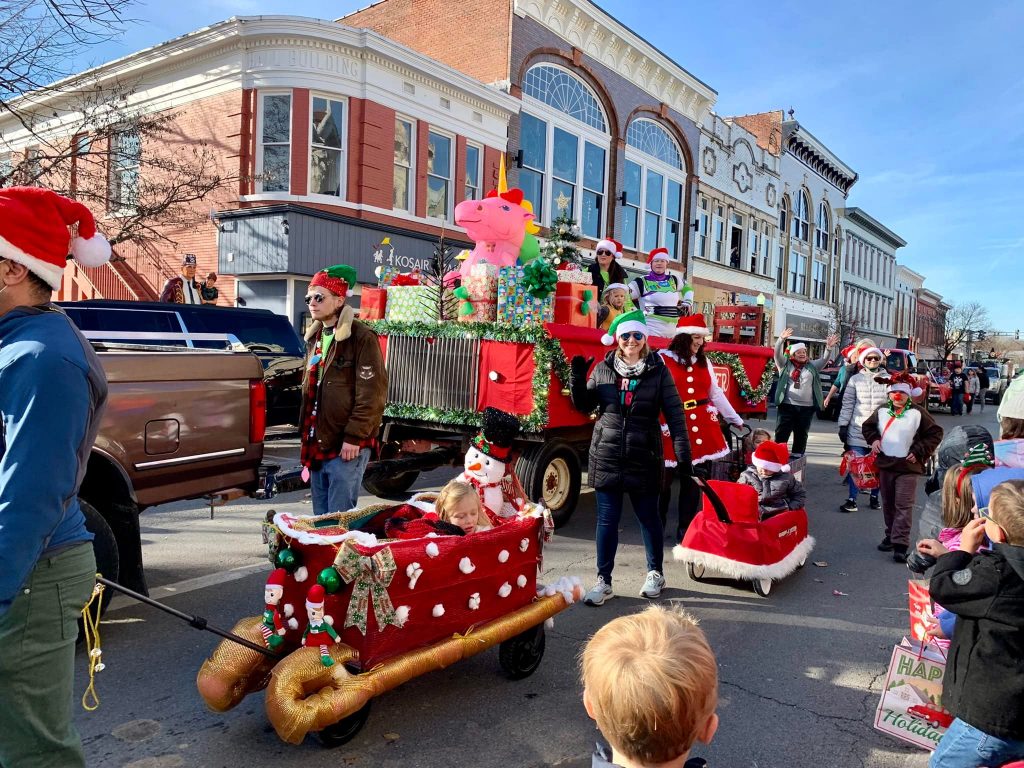 Shelbyville Ky Christmas Parade 2022 Photo Gallery - Shelby County Chamber Of Commerce