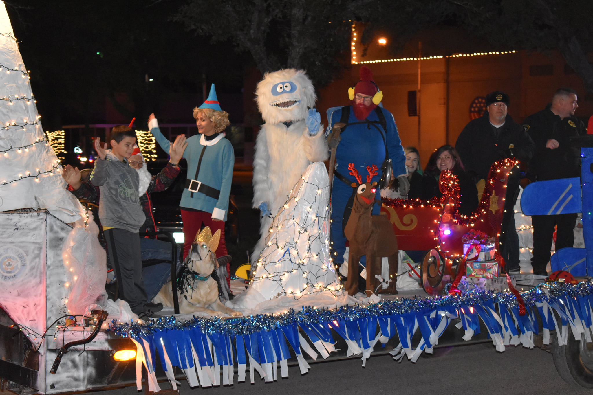 Cameron PD 1st Place b 1st Place
Cameron Police Dept
Island of Misfit Toys