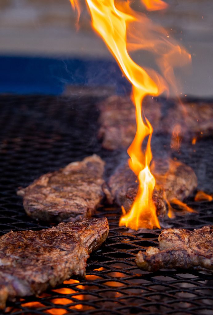 Steaks flame