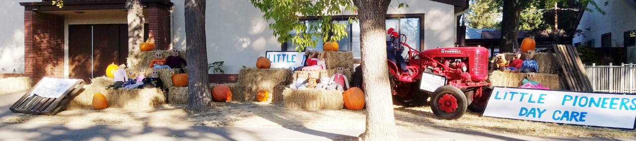 Scarecrow19 - Little Pioneers Scarecrow19 - Little Pioneers