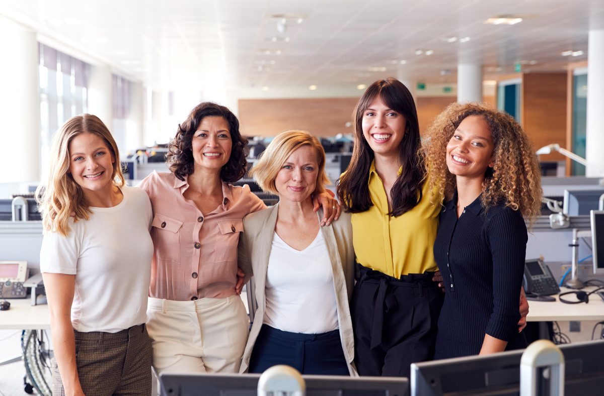 group of women business professionals
