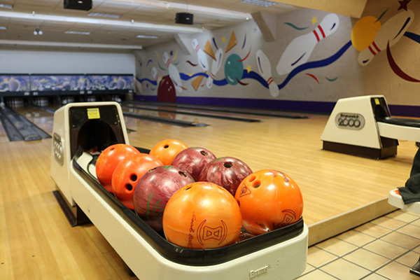 bowling2 bowling balls on ball return at bowling alley