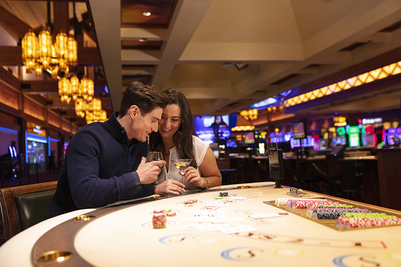 snoqualmie casino bar