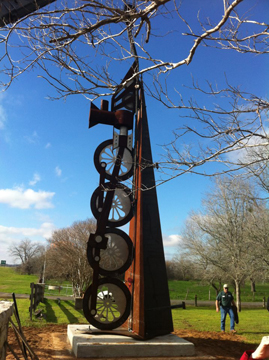 Sculpture in Riverbend Park