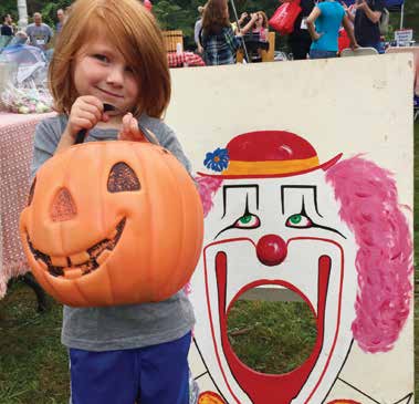 events-photo4 Fall fun at the Cider and Donut Festival