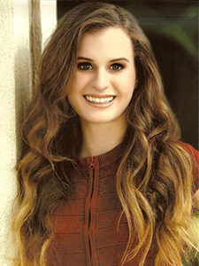 Lauren Smith_cropped for website Lauren Smith_cropped for website