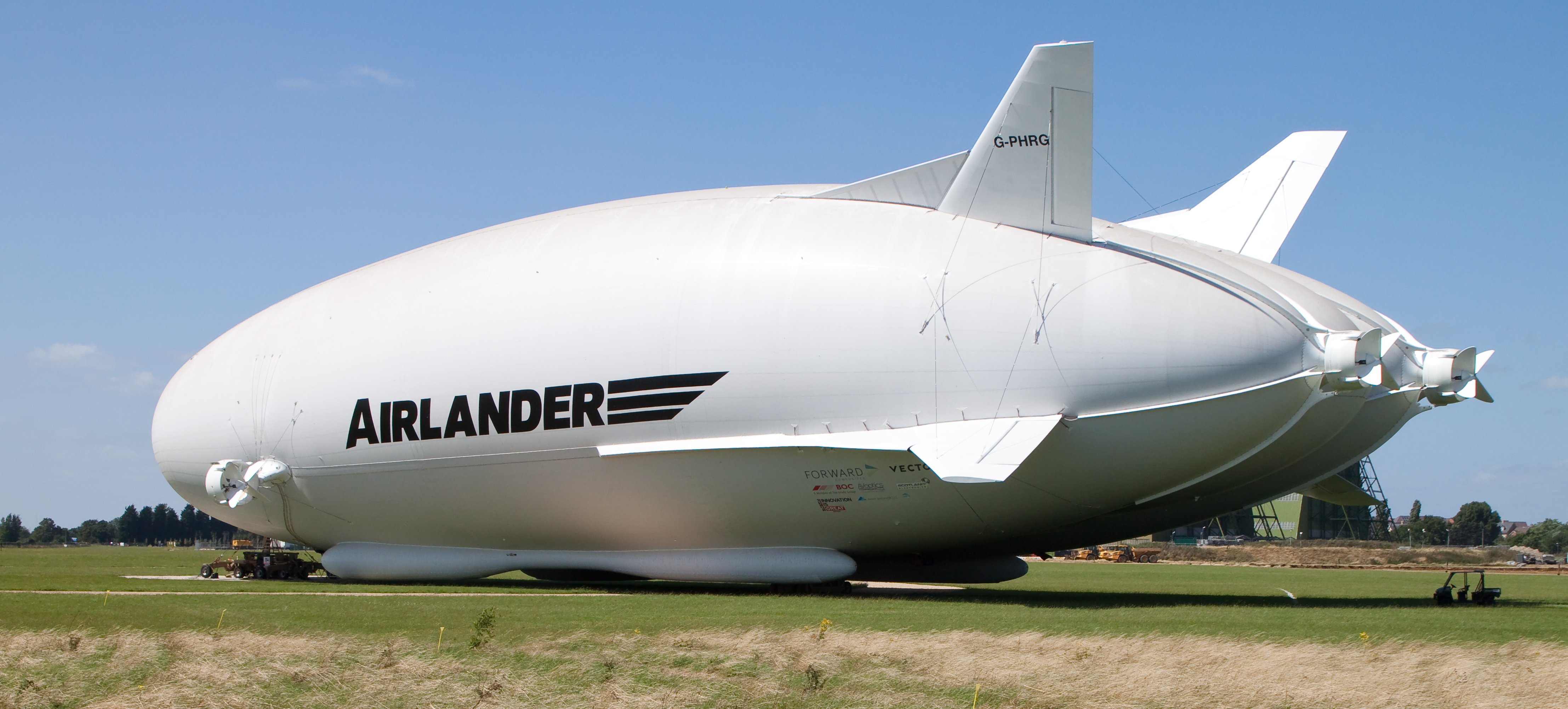 Cardington,,United,Kingdom,-,August,7,,2016:,World's,Largest,Hybrid