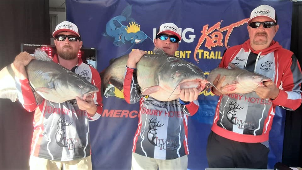 19_KK_Cape_Girardeau,_MO_Mississippi_River_Results_Photo_3_Third Place Fish