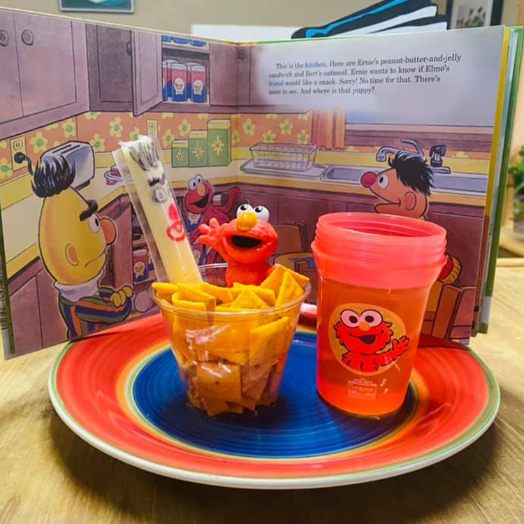 Junior Buckaroo - Elmo crackers and cheese stick