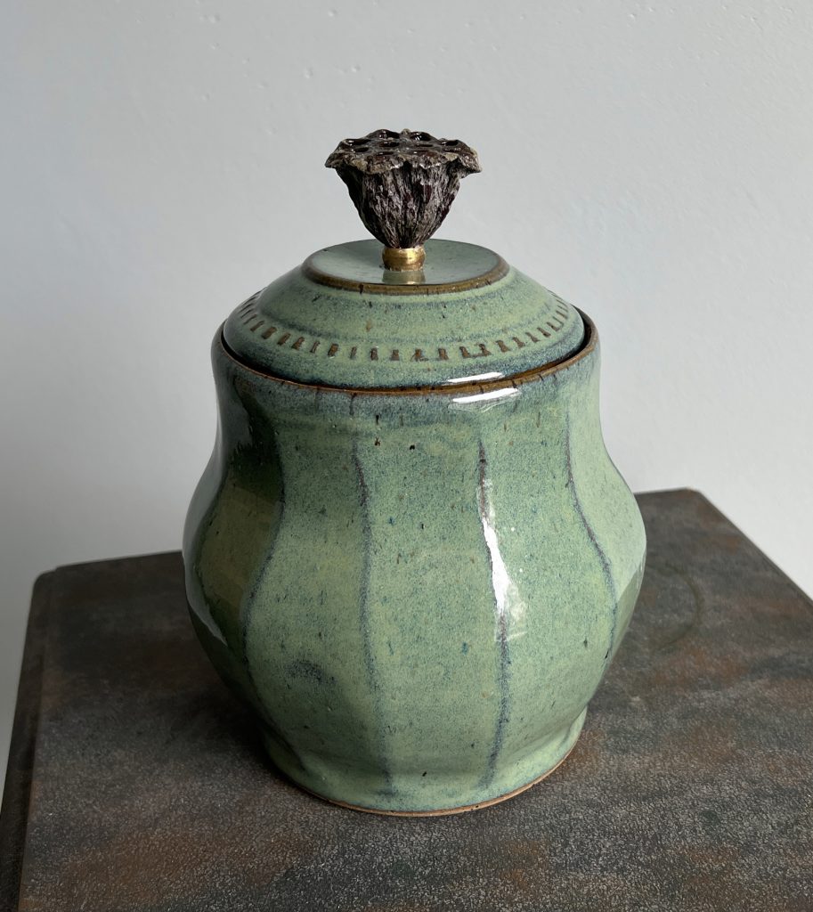 Virginia Dickens, Lotus Pod Facetted Lidded Jar, 6x10x6, NFS