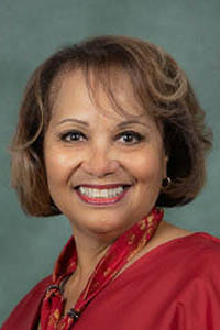 connie-img-3728-8r_200x300 connie