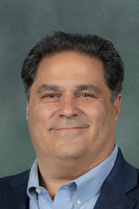 steven-img-3724-8r_200x300 Steven