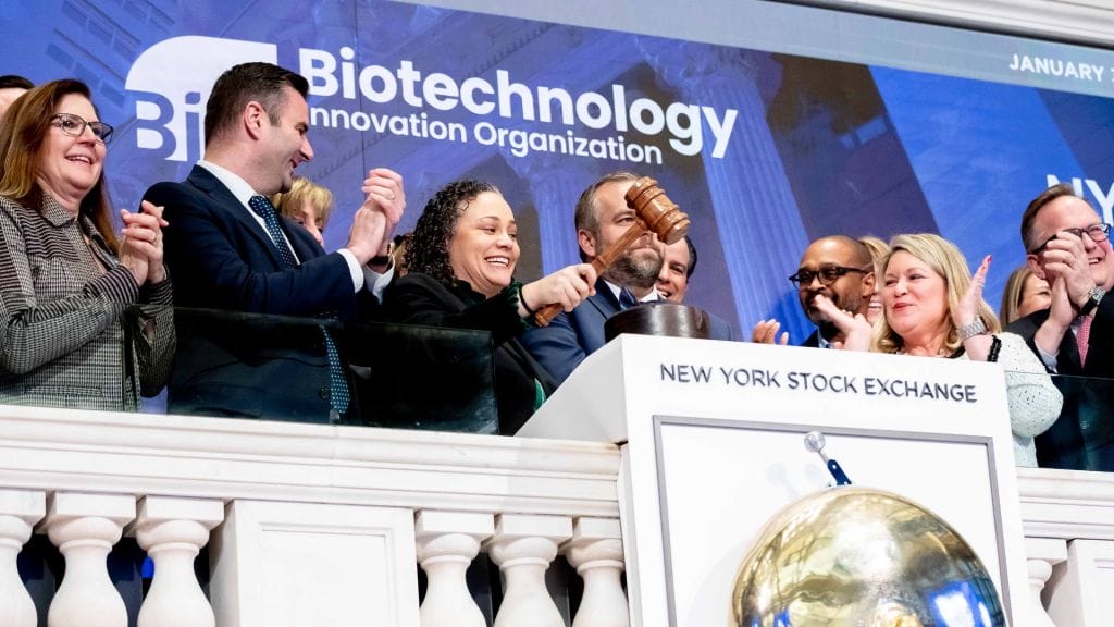 NCLifeSci President Laura Gunter joined fellow life science trade organizations from across the country to ring the closing bell at the New York Stock Exchange Wednesday, Jan. 3, and kick off Biotech Month.