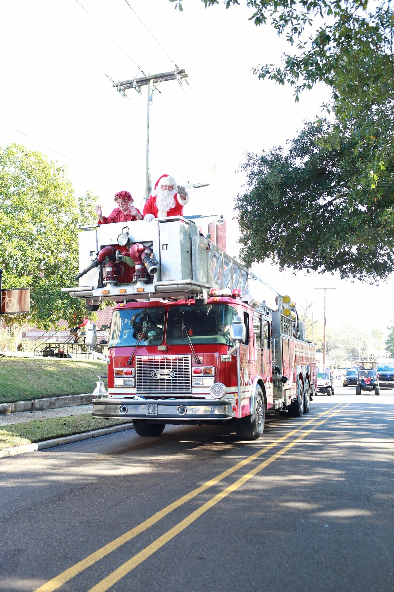 Clinton Chamber Christmas Parade Clinton Chamber