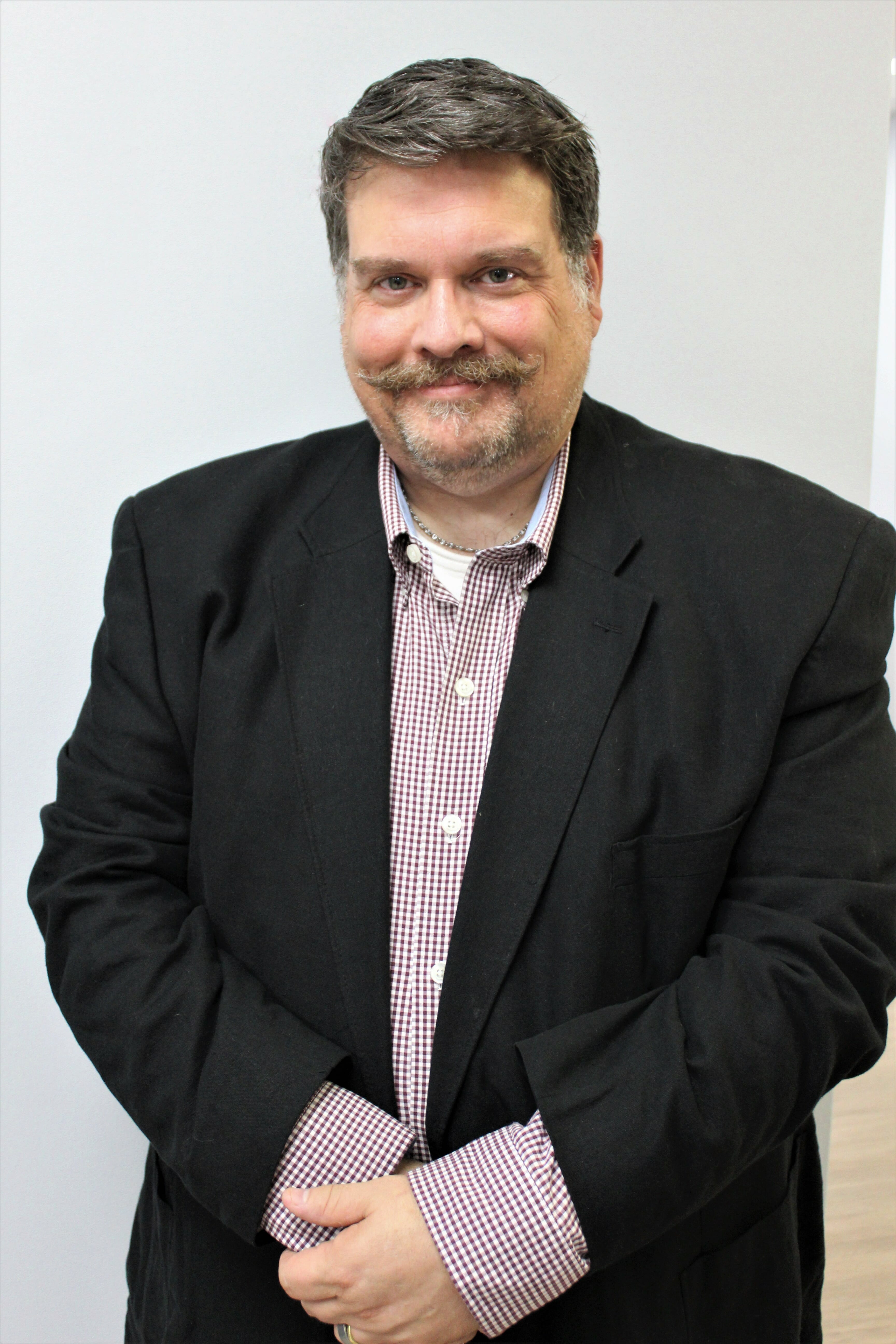 Timothy Stewart-Virgilio Headshot