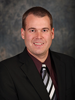 Aaron-Collins150x200 Aaron-Collins150x200