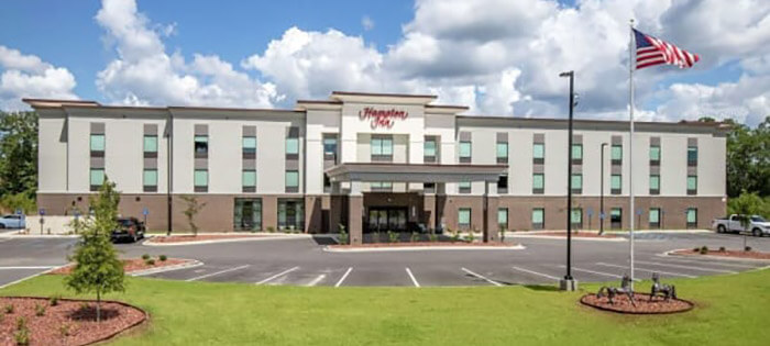 Hampton-Inn-w700 Hampton-Inn-w700