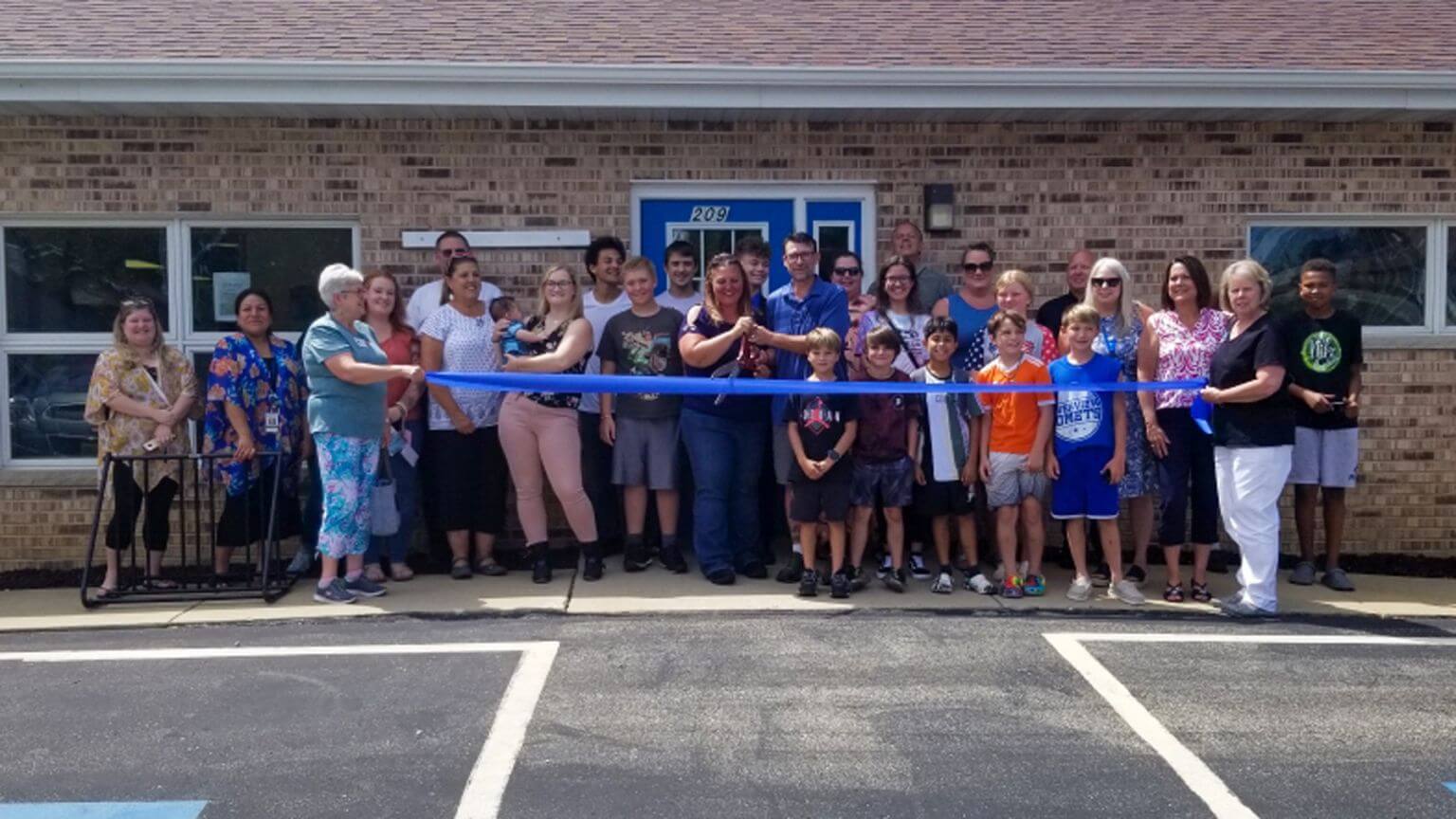Mending Minds Behavioral Health Ribbon Cutting Kenosha Area Chamber