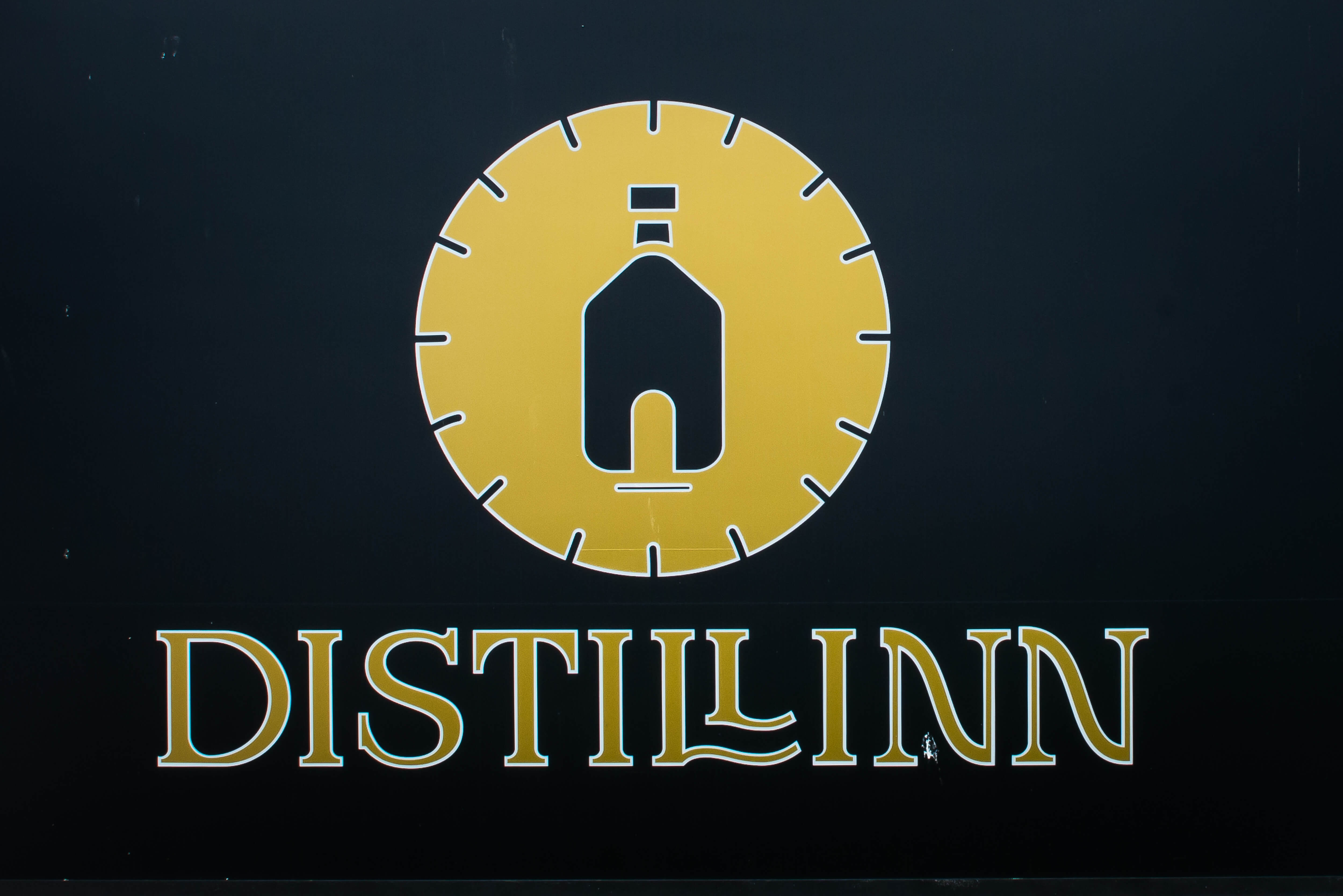 Distill-Inn_Logo