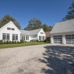 Amagansett Prefab Home New Build White Farmhouse