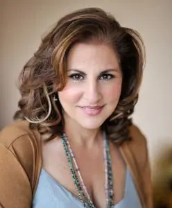 Kathy Najimy headshot