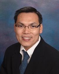 Dr Quang Le