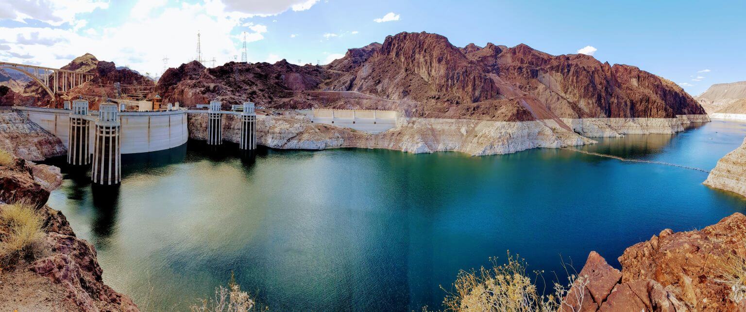 dam and lake