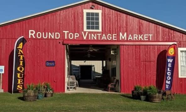 Roundtop Vintage Market