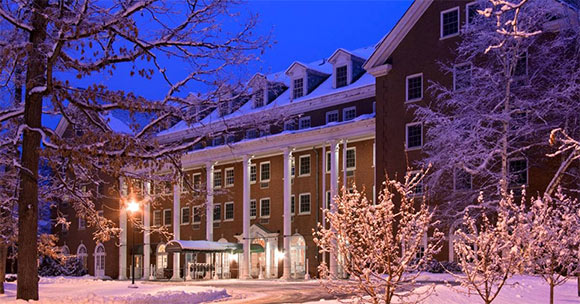 winter exterior of Gideon Putnam hotel