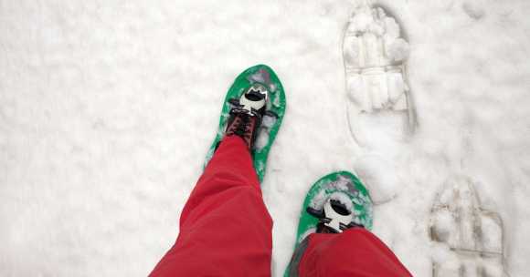 snowshoe-er's legs and feet