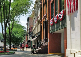 Saratoga Sidewalk