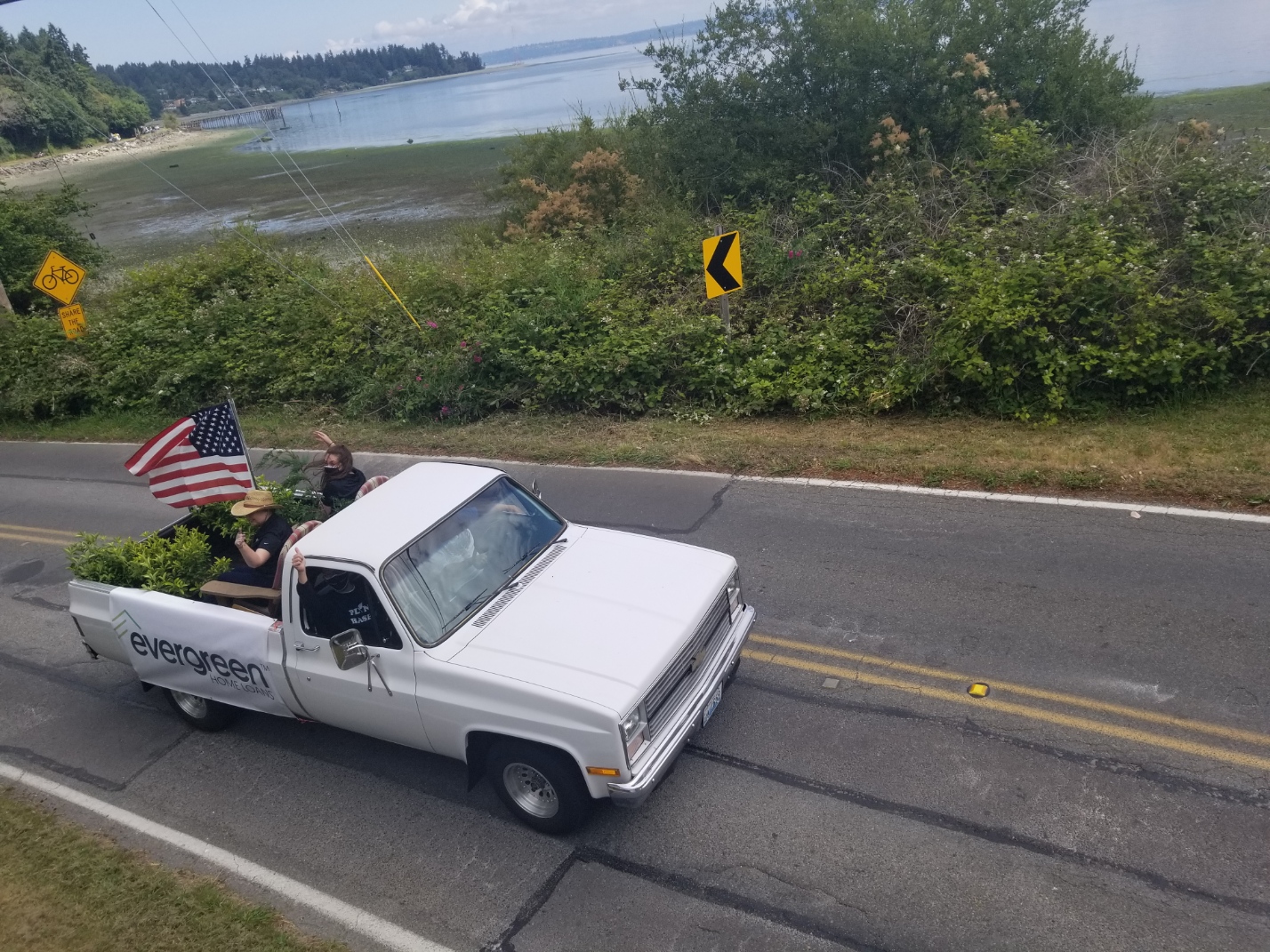 PopUp Parade VashonMaury Island Chamber of Commerce