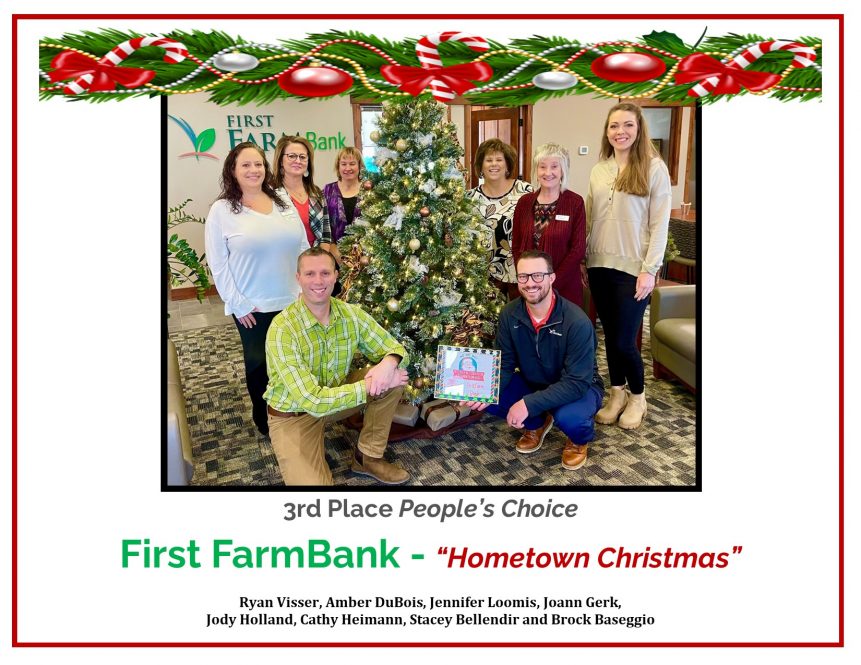 2023-#3Christmas Display Winner-First FarmBank
