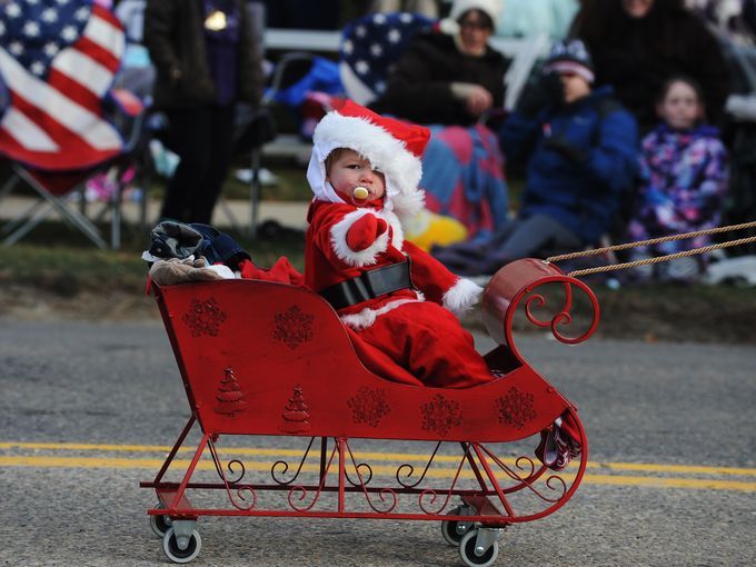 Rochester Hills Christmas Parade 2022 Rochester Hometown Christmas Parade - Rochester Regional Chamber Of Commerce