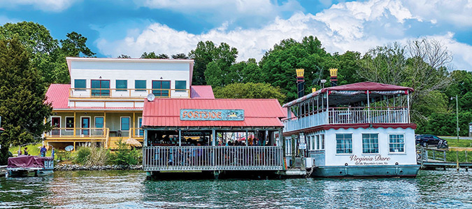 Portside and the Virginia Dare (Photo by J. Bohn Bishop)