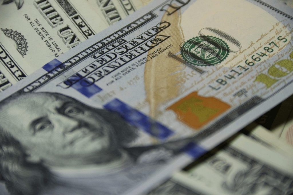 Governor Announces Grant Funding to Help Local Businesses and Non-Profits | Courtesy Vladimir Solomyani, Unsplash