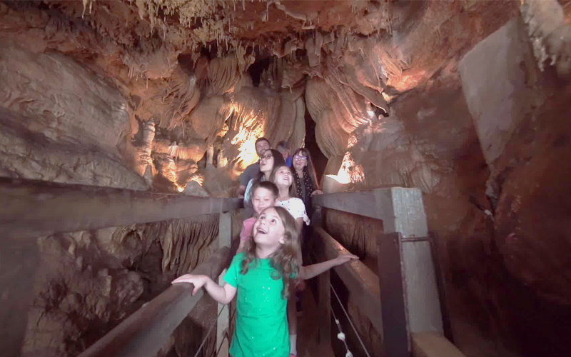 talking rocks cave table rock lake attractions