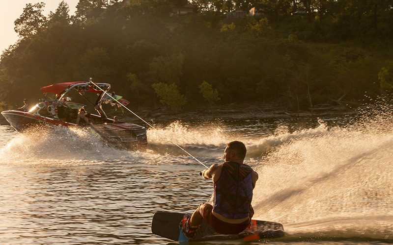 table rock lake catch a wave