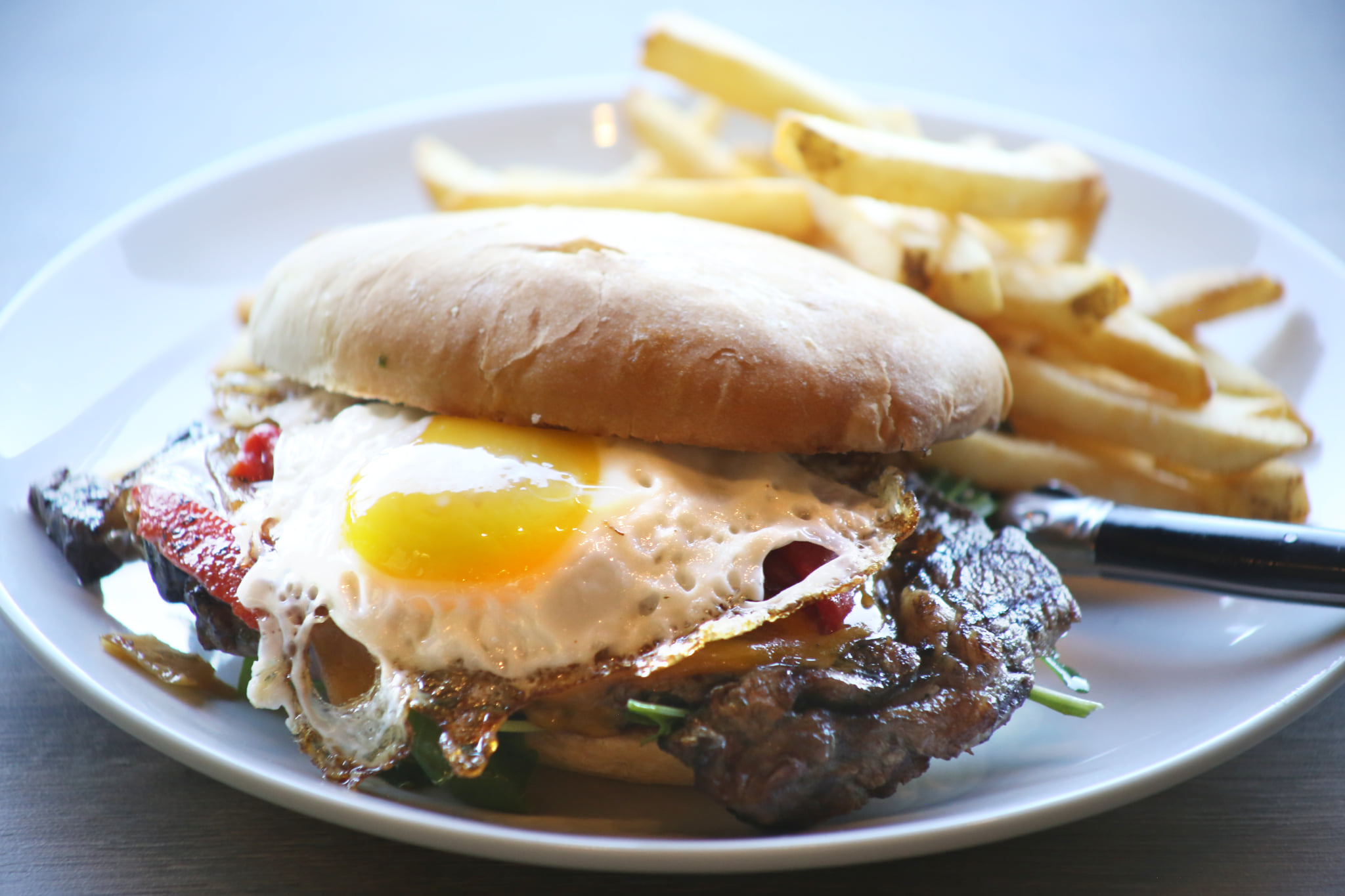 Barrel & Vine Opens Today in Downtown Lemont Heritage Corridor